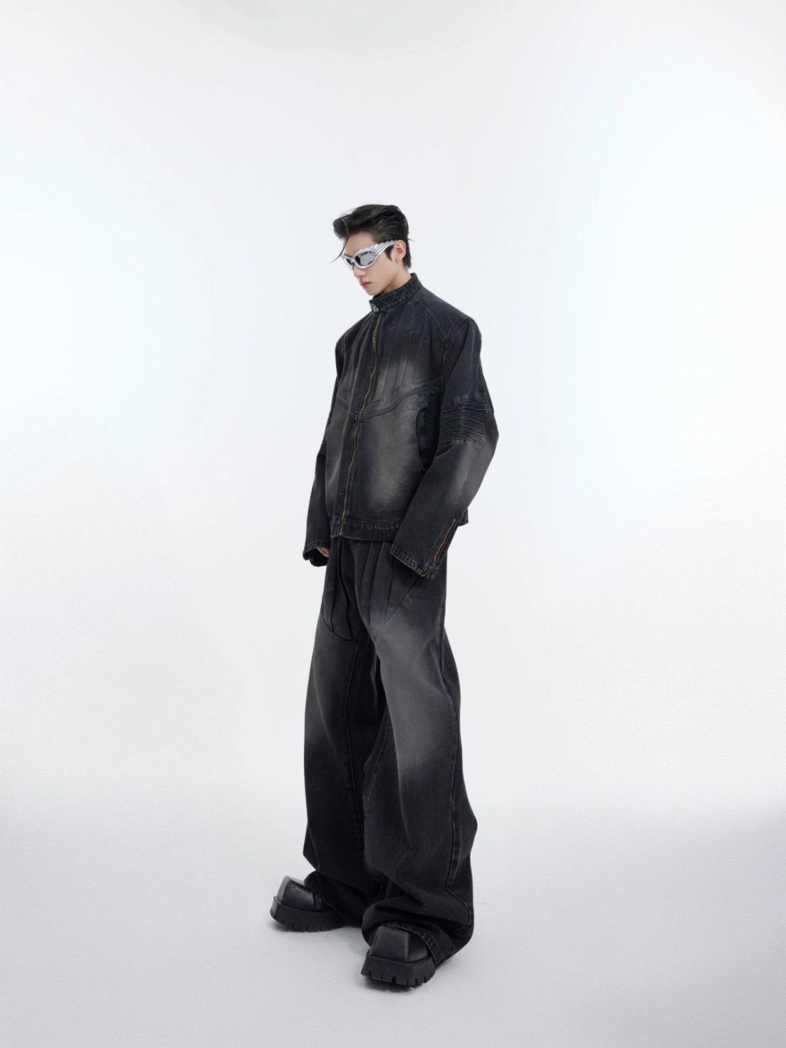 Heavyweight Retro Distressed Deconstructed Denim Suit Jacket with 3D Embossed Design, Men's Trendy